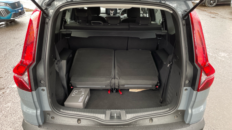 Dacia Jogger 1.0 TCe Extreme 5dr Petrol Estate